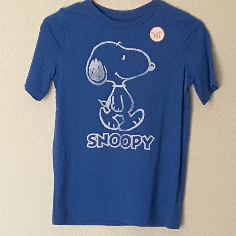Retro Peanuts t-shirt